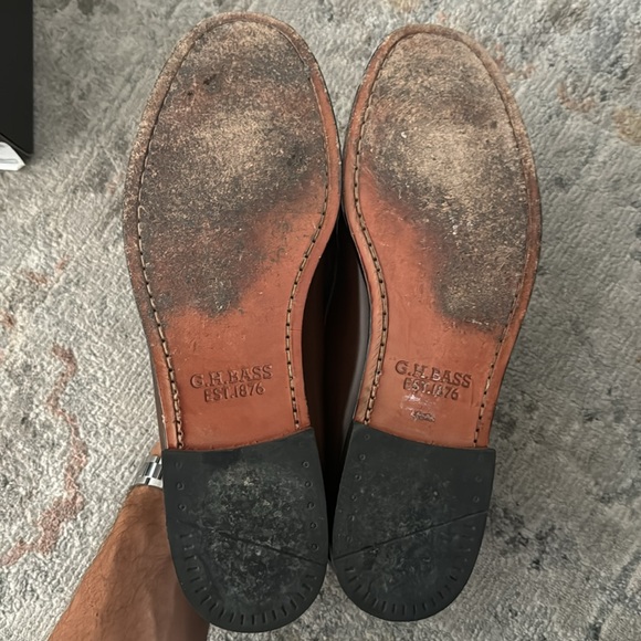 GH Bass Larson weejuns loafers size 12 mens white and brown lightly used - Picture 4 of 6